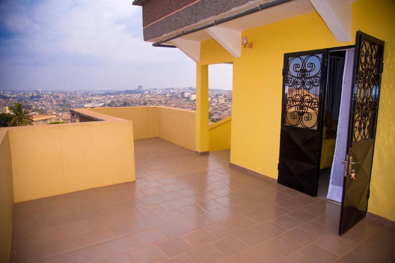 Appartement Meuble 2 Chambres Avec Salle De Bain - 1 Salon - 1E Cuisine - La Concorde - Quartier Nkomkana Yaoundé エクステリア 写真